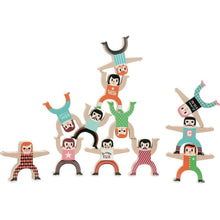 Charger l&#39;image dans la galerie, Equilibristes en bois à superposer - Les acrobates équilibristes - Illustrés par Ingela P.Arrhenius - Vilac