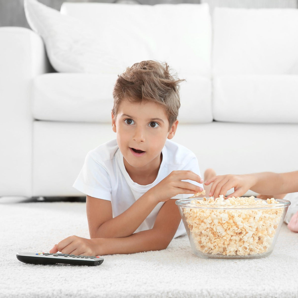 A quel âge un enfant peut-il regarder un écran ? Quel contenu et quelle durée ?