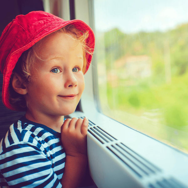 Occuper son enfant dans le train : 5 Astuces à connaître
