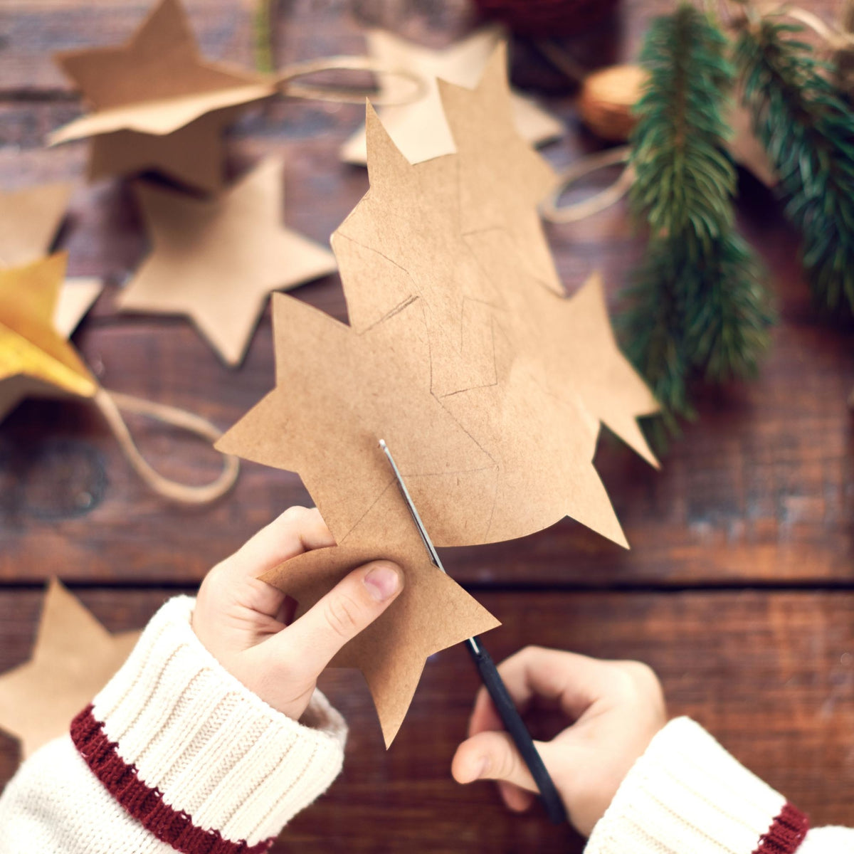 Bricolage enfant Noël : 5 activités à réaliser pour les fêtes