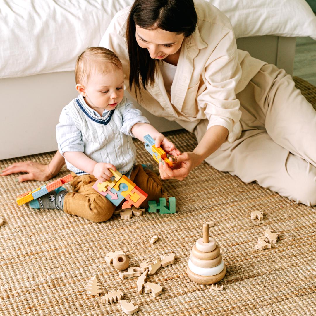 Les plus beaux jouets en bois pour bébés et enfants