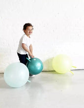 Charger l&#39;image dans la galerie, Ballon sauteur gamme summer bleu pailleté - Ratatam
