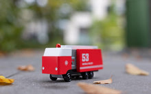 Charger l&#39;image dans la galerie, Camion de pompiers - Petite voiture en bois