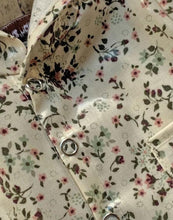 Charger l&#39;image dans la galerie, Imperméable Clotaire en coton enduit motif Louison - Vêtement pour poupée et poupon - Minikane