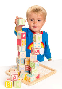 Blocs en bois ABC - 30 pièces - Petilou-7-Le Toy Van-Nos idées cadeaux pour enfant à chaque âge