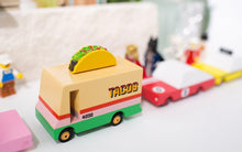 Charger l&#39;image dans la galerie, Petite voiture en bois - Camion Tacos - Candylab