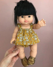 Charger l&#39;image dans la galerie, Poupée Jade - Collection poupées exclusives Minikane
