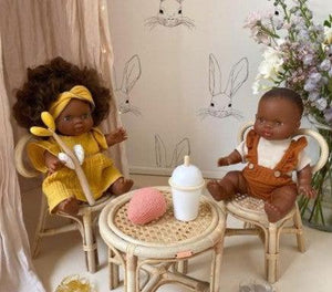 Poupon petite fille d'Afrique aux yeux miel - Collection Les poupées Gordis - Minikane