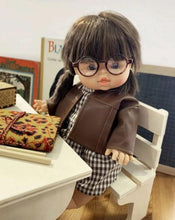 Charger l&#39;image dans la galerie, Robe Faustine Vichy chocolat - Vêtement pour poupée et poupon - Minikane