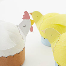 Charger l&#39;image dans la galerie, Set de 3 boules surprises, une poule et deux poussins - Meri Meri