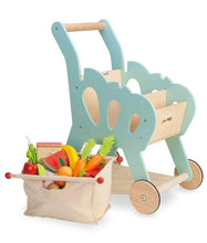 Charger l&#39;image dans la galerie, Cagette de fruits en bois-3-Le Toy Van-Nos idées cadeaux pour enfant à chaque âge