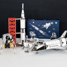 Charger l&#39;image dans la galerie, Maquettes 3D - Les véhicules de l&#39;espace-2-Rex London-Kit créatif pour enfant