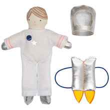 Charger l&#39;image dans la galerie, Maison de Sam l&#39;astronaute - Valise avec mini poupée-2-Meri Meri-Nos idées cadeaux pour enfant à chaque âge