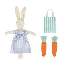 Charger l&#39;image dans la galerie, Maison de petite lapine - Valise avec mini poupée-4-Meri Meri-Nos idées cadeaux pour enfant à chaque âge
