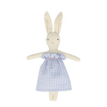 Charger l&#39;image dans la galerie, Maison de petite lapine - Valise avec mini poupée-5-Meri Meri-Nos idées cadeaux pour enfant à chaque âge