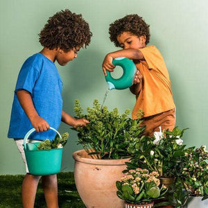 Arrosoir ludique et innovant pour enfant - Cana Small Vert Jardin - Quut
